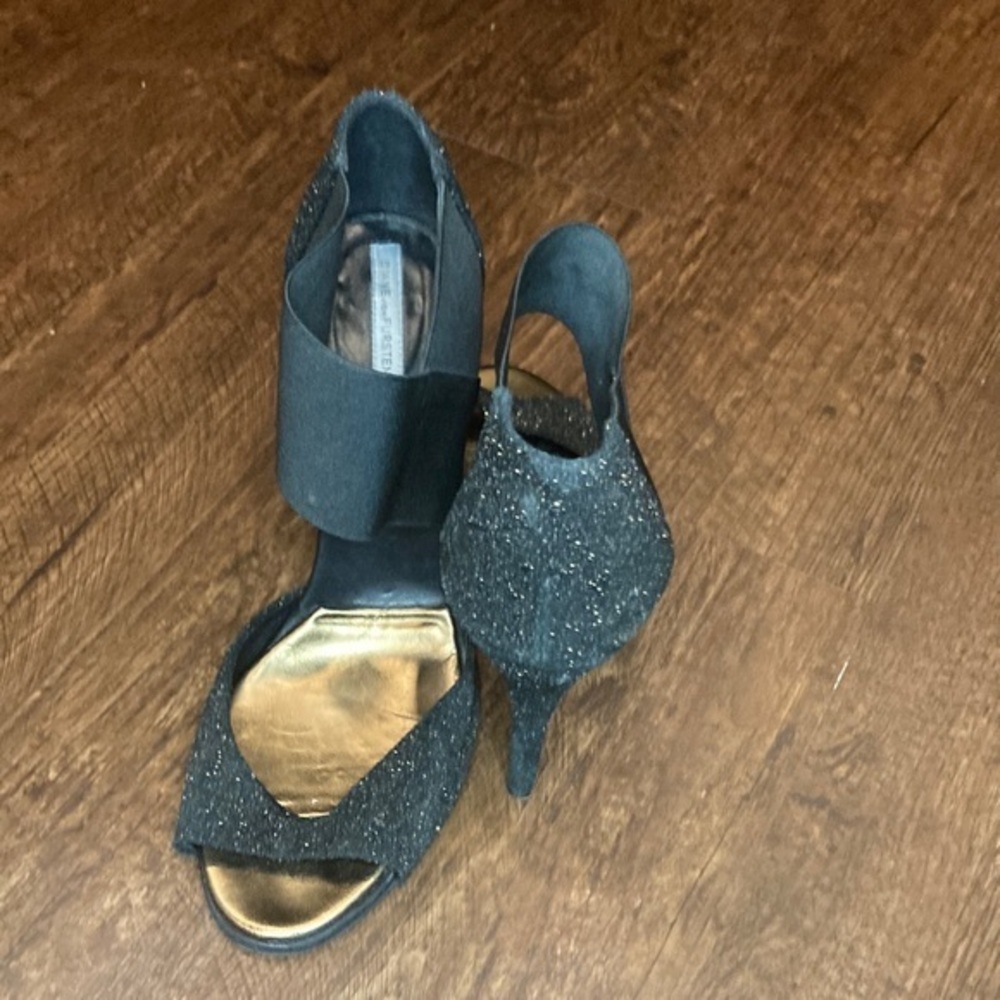- DVF- Diane Von Furstenburg Black Glitter Heels Size 8B